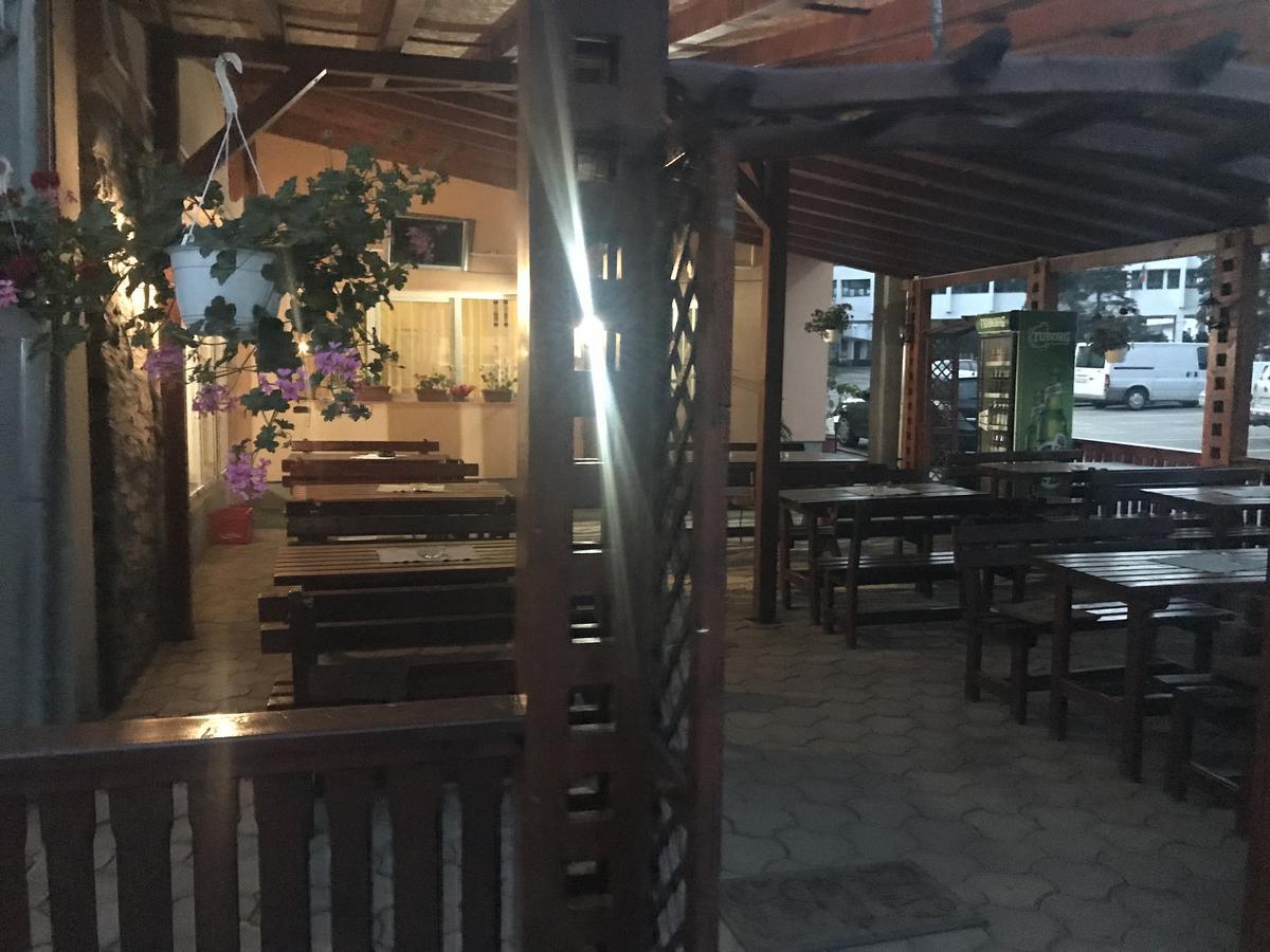 Vila Tanamera Hotel Moneasa Eksteriør billede